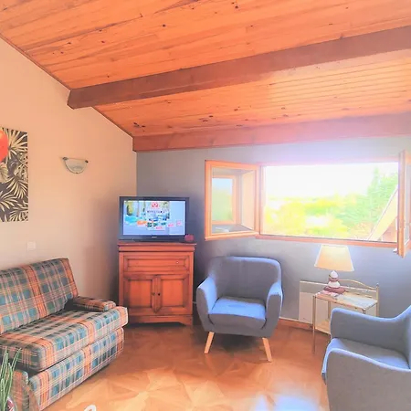 Apartament Appt 90m2. Campagne. Piscine Lherm (Haute-Garonne)